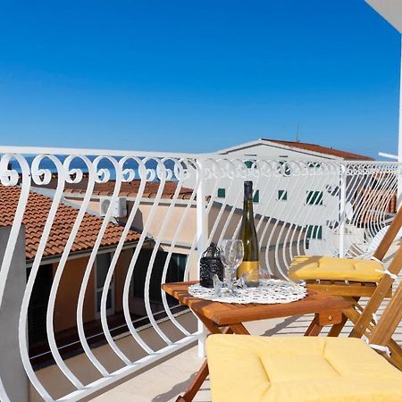 Koko Apartamento Makarska Exterior foto