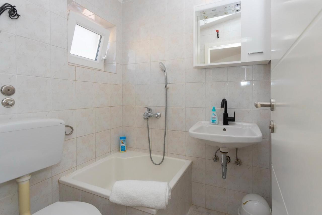 Koko Apartamento Makarska Exterior foto