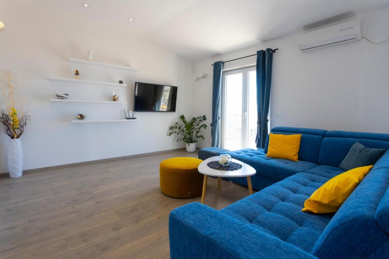 Koko Apartamento Makarska Exterior foto