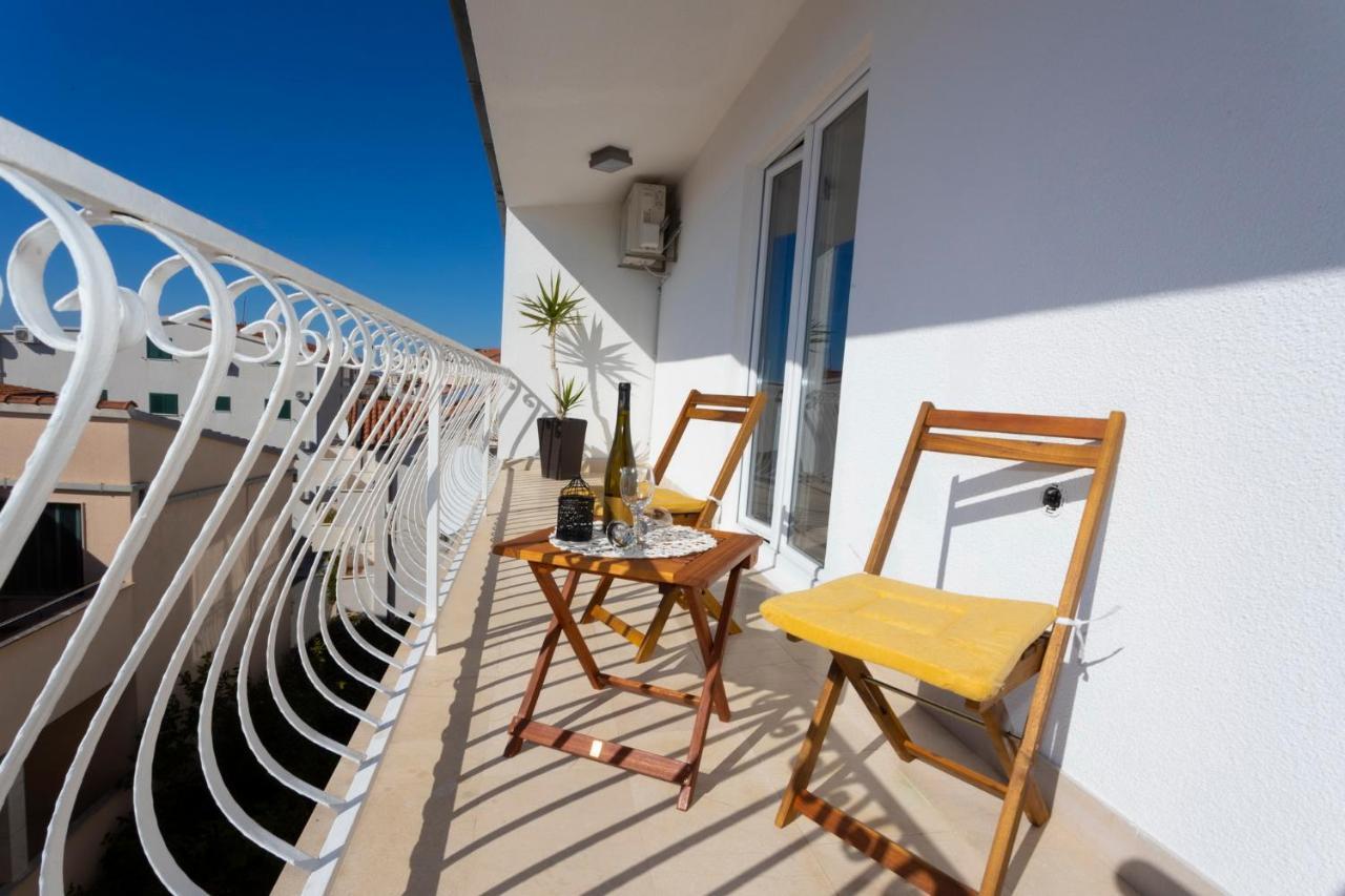 Koko Apartamento Makarska Exterior foto