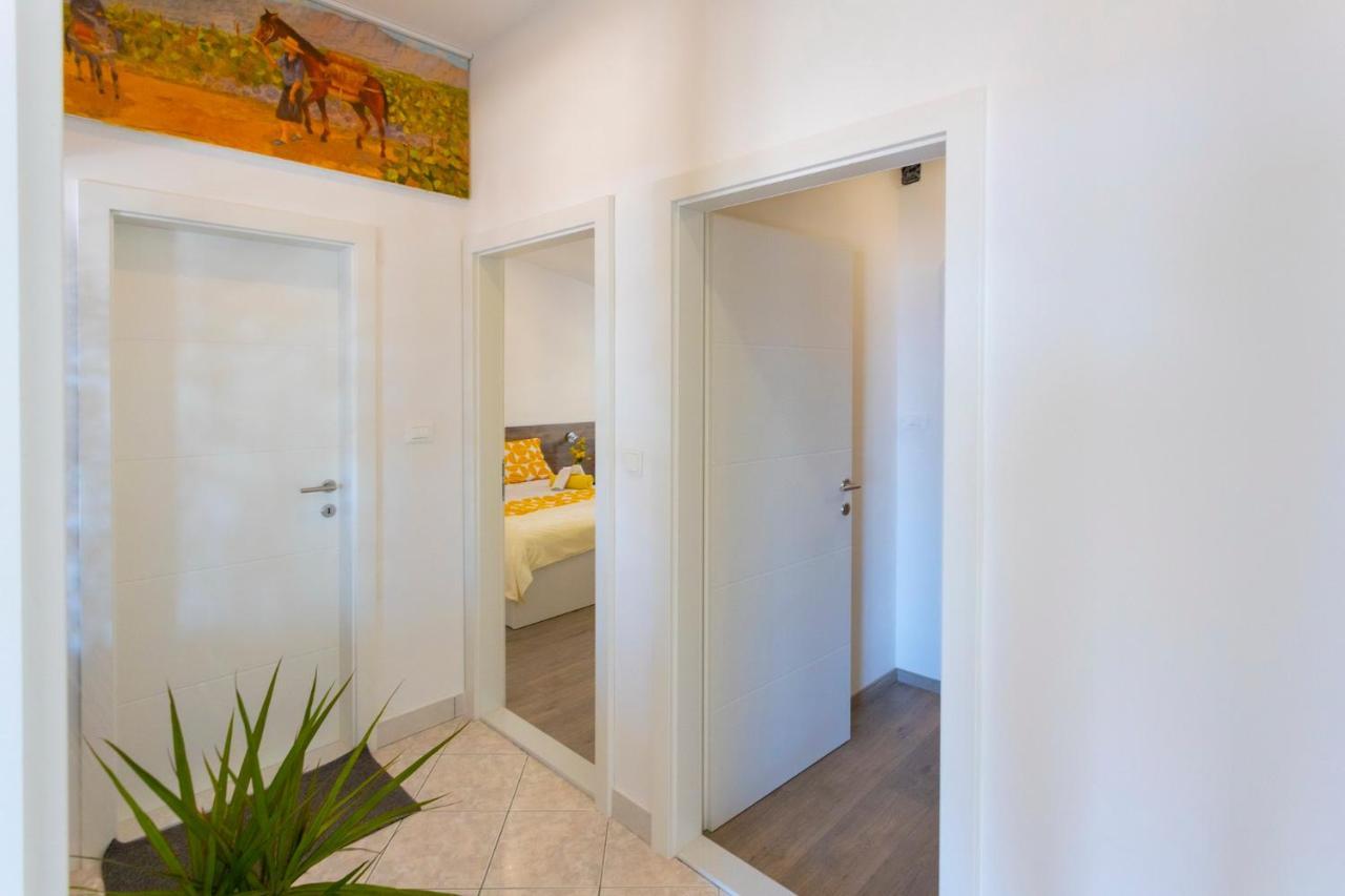 Koko Apartamento Makarska Exterior foto