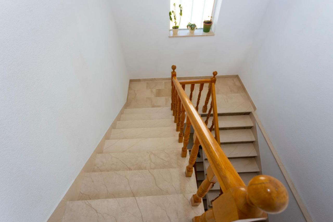 Koko Apartamento Makarska Exterior foto