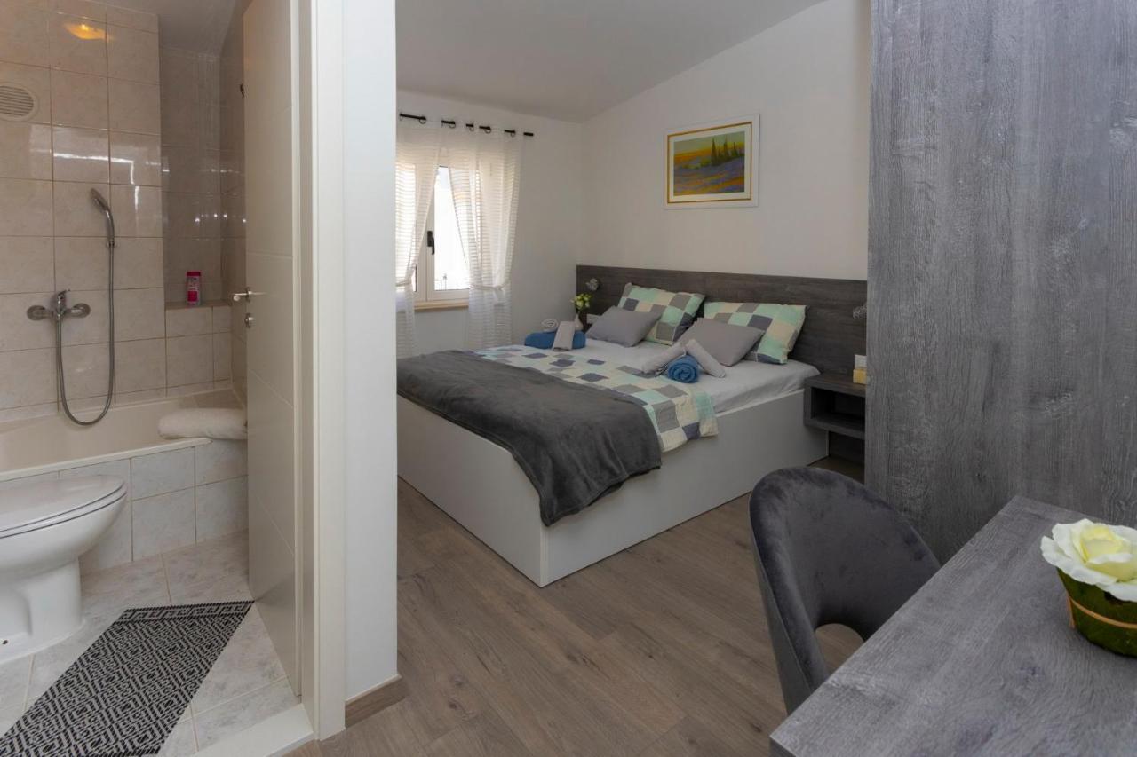 Koko Apartamento Makarska Exterior foto